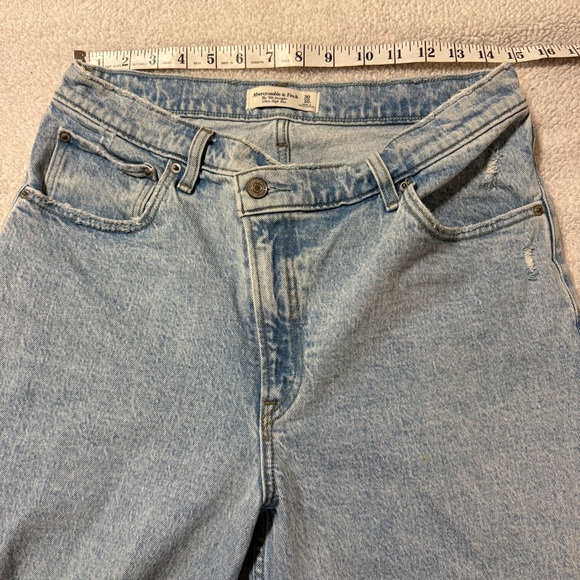 Abercrombie 90s Straight Ultra High Rise Jeans Criss Cross Waist Light Blue A&F - Picture 7 of 15